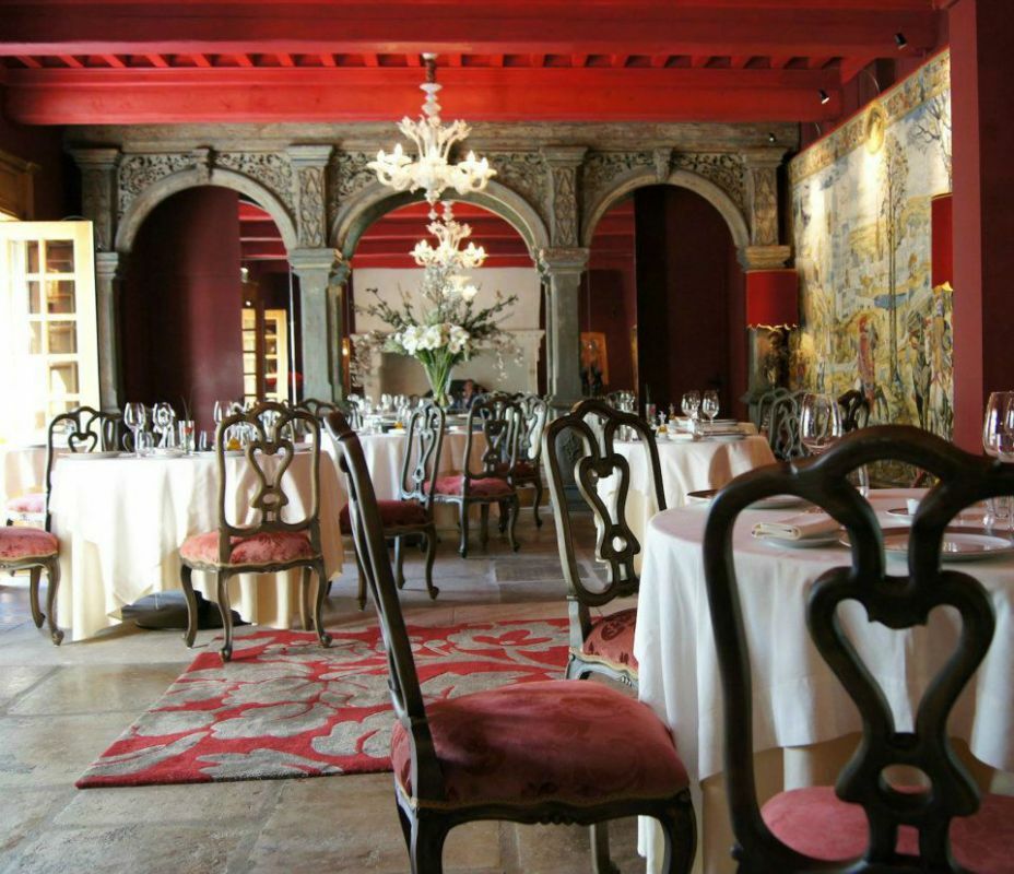 La Villa Mazarin Aigues-Mortes Exterior foto Interior of the restaurant